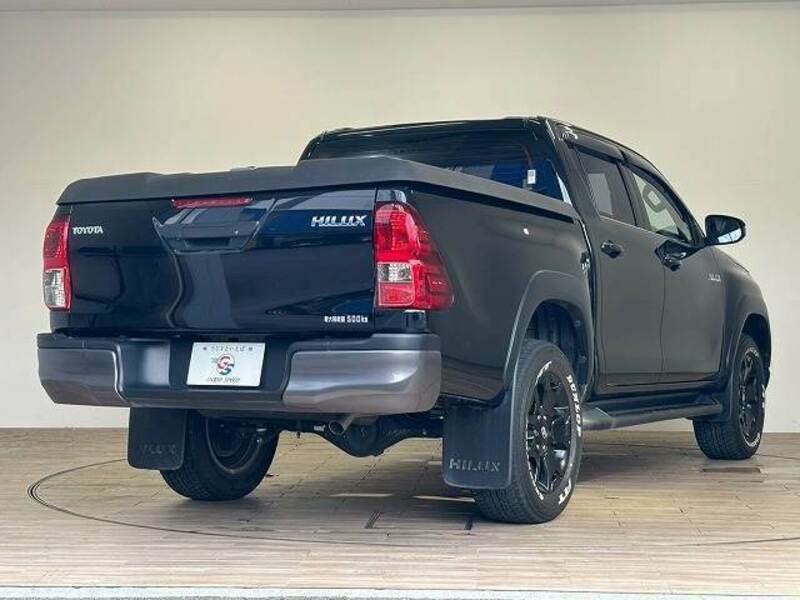 HILUX