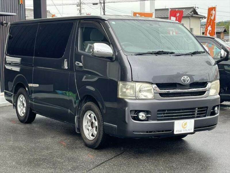 HIACE VAN