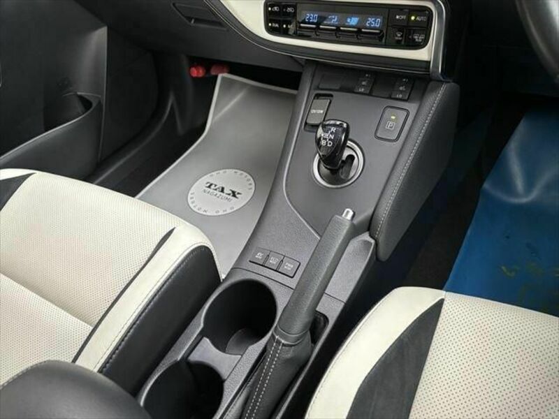 AURIS HYBRID