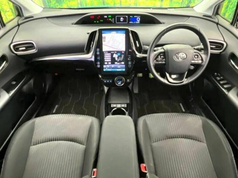 PRIUS PHV