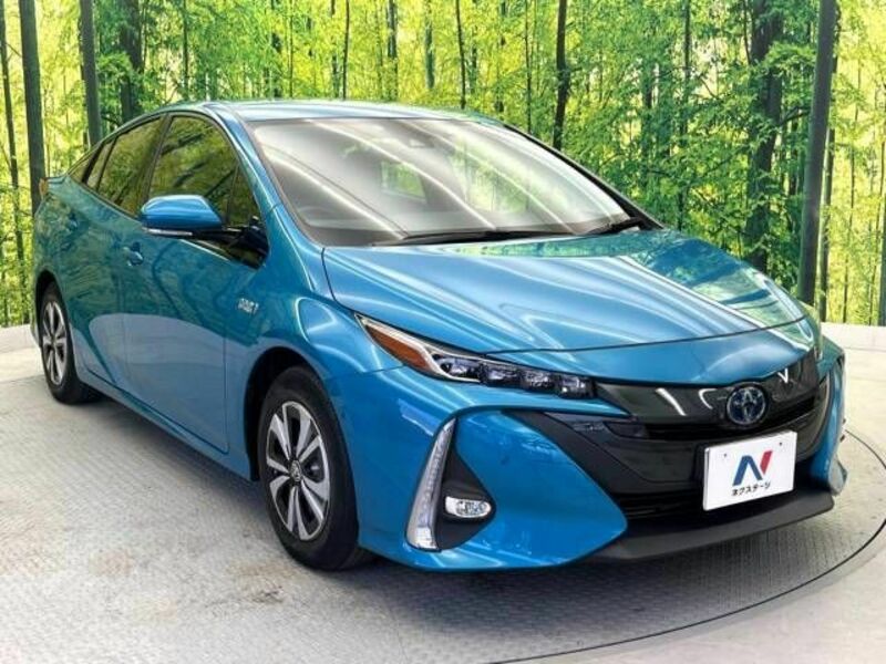 PRIUS PHV