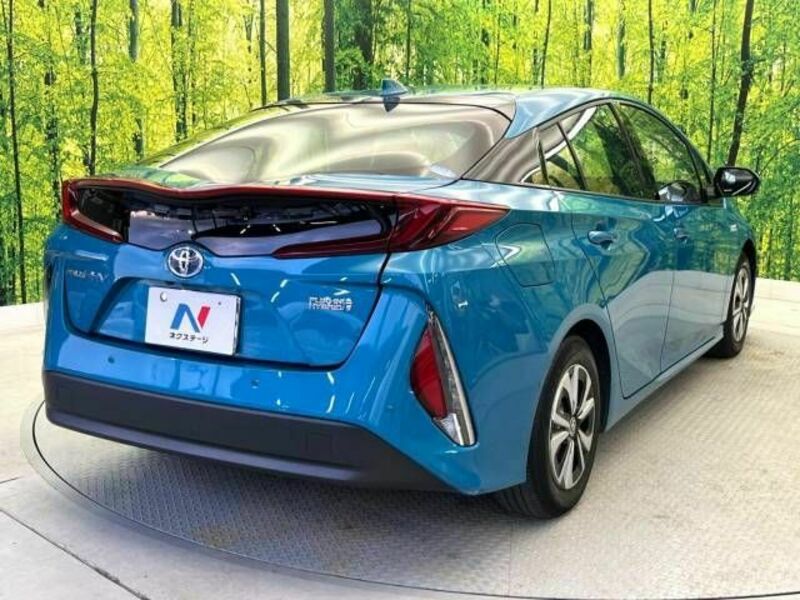 PRIUS PHV