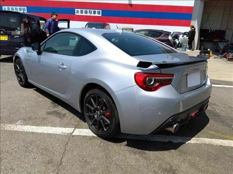 86