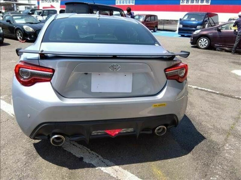 86