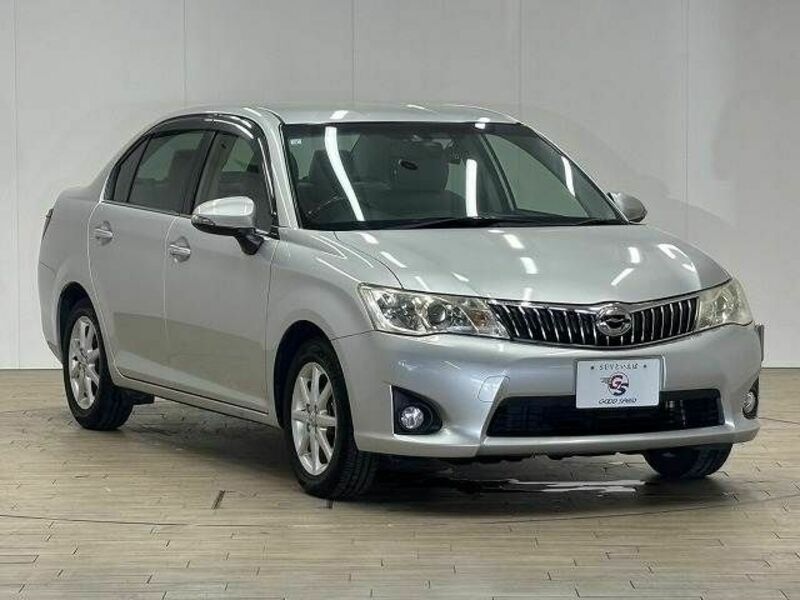 COROLLA AXIO