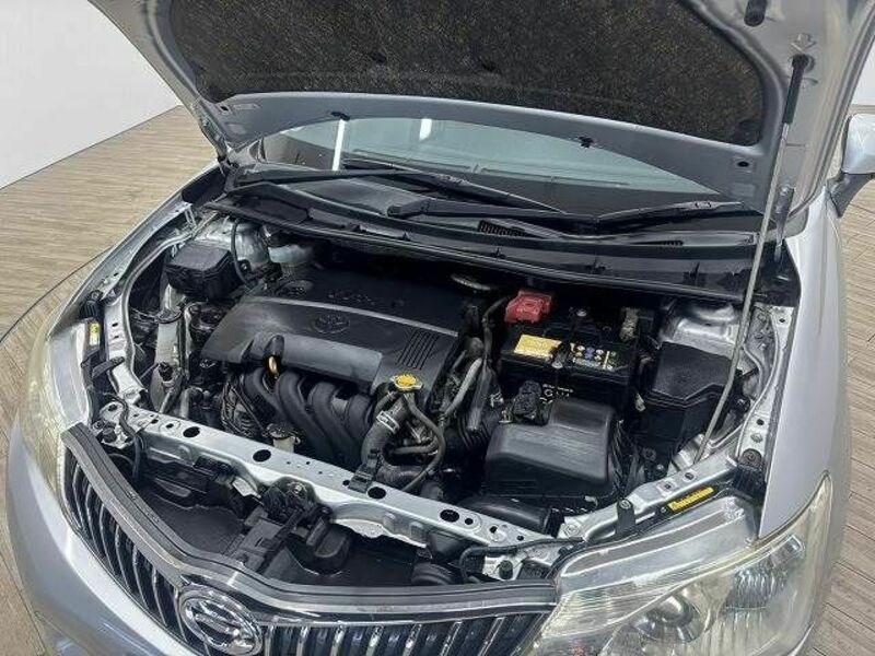 COROLLA AXIO