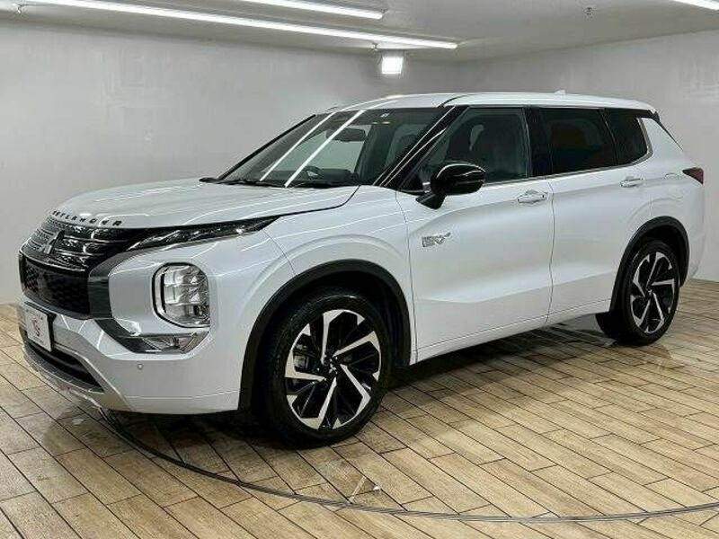 OUTLANDER PHEV