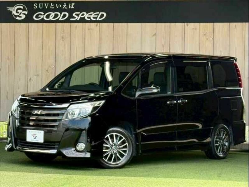 TOYOTA NOAH