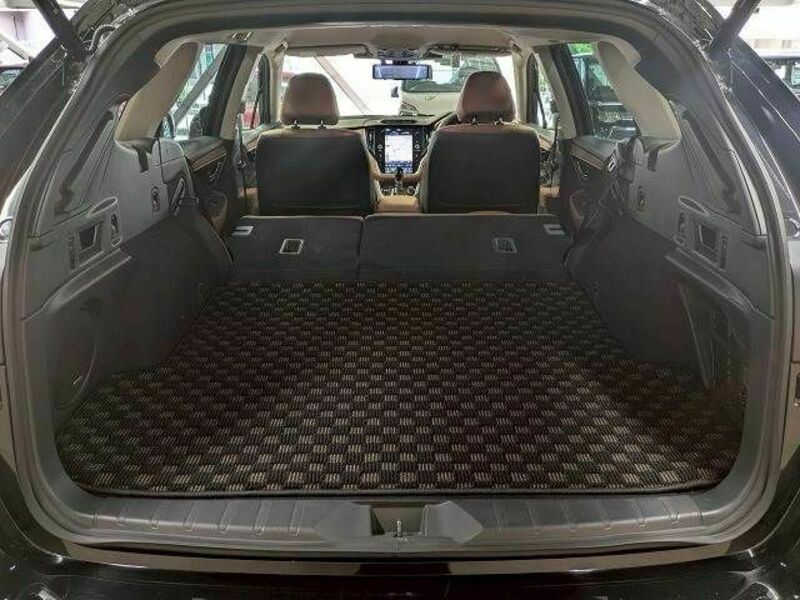 LEGACY OUTBACK