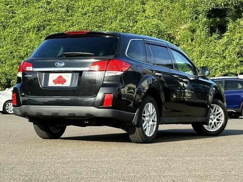 LEGACY OUTBACK