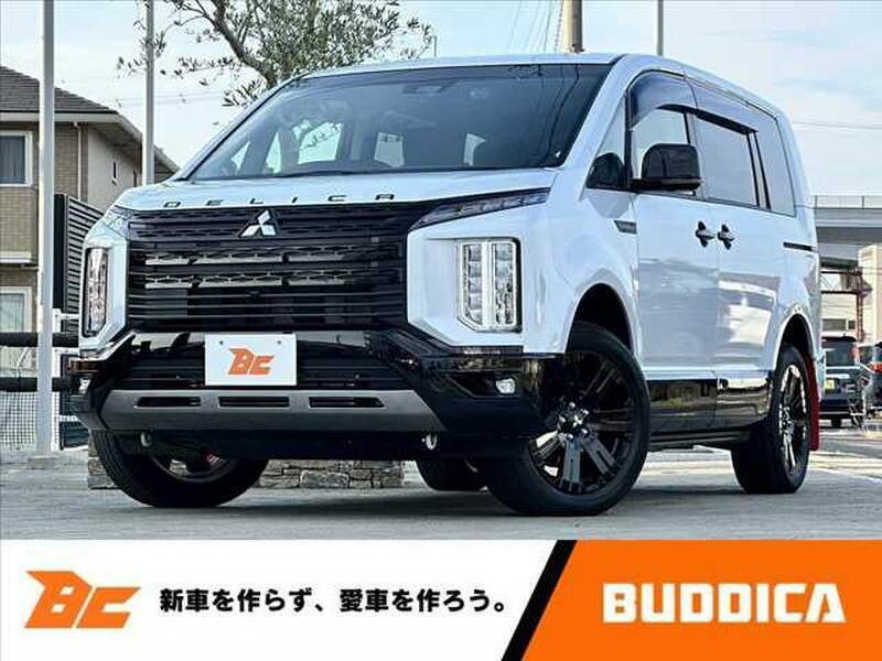 MITSUBISHI DELICA D5