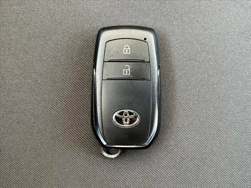 YARIS CROSS