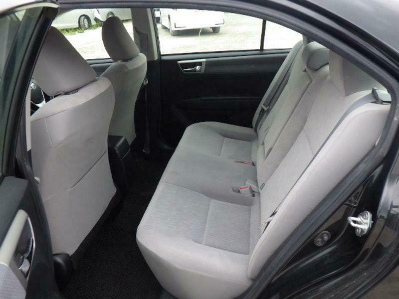 COROLLA AXIO
