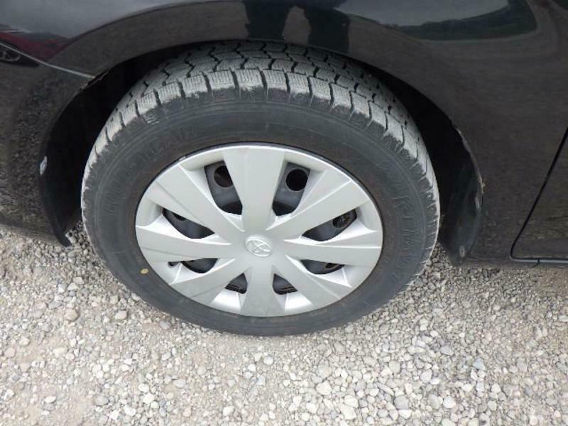 COROLLA AXIO