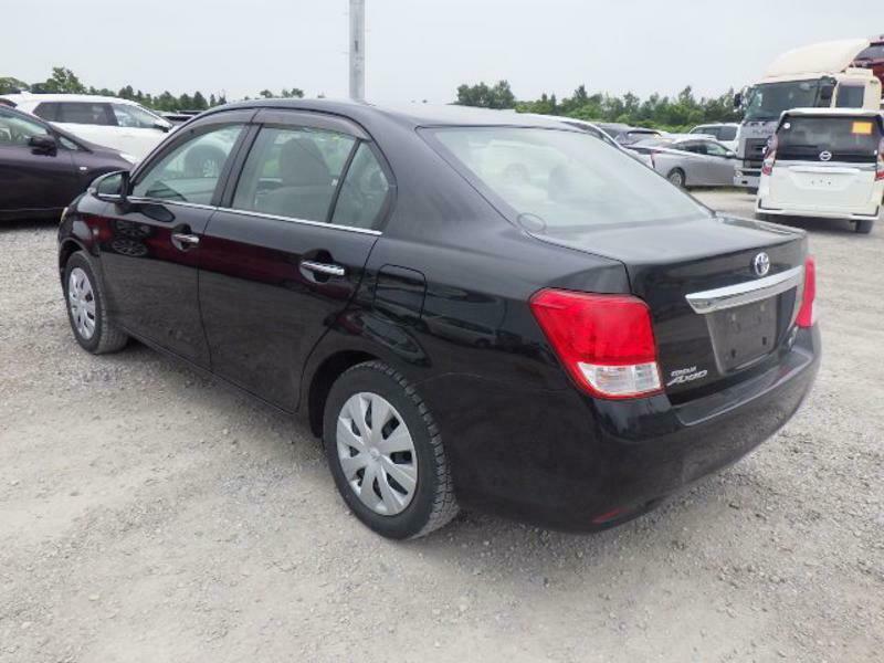 COROLLA AXIO
