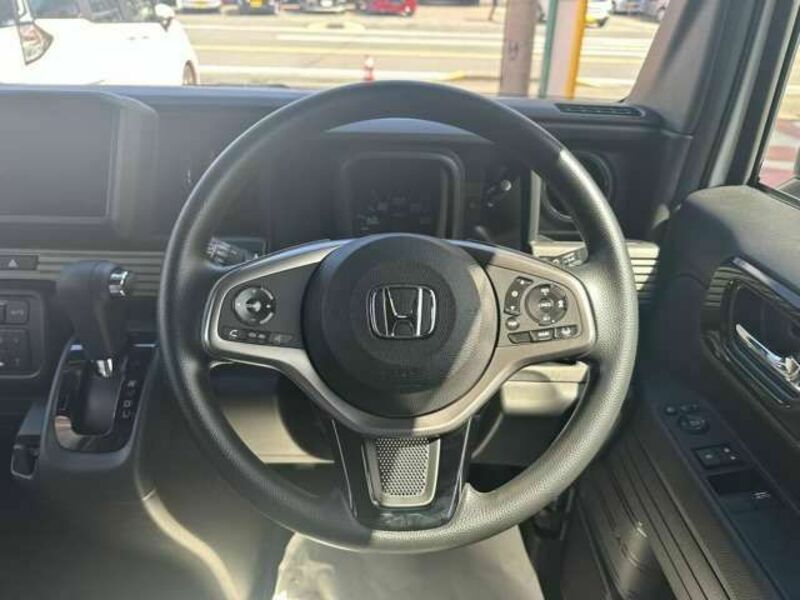 N-VAN