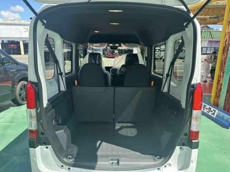 N-VAN