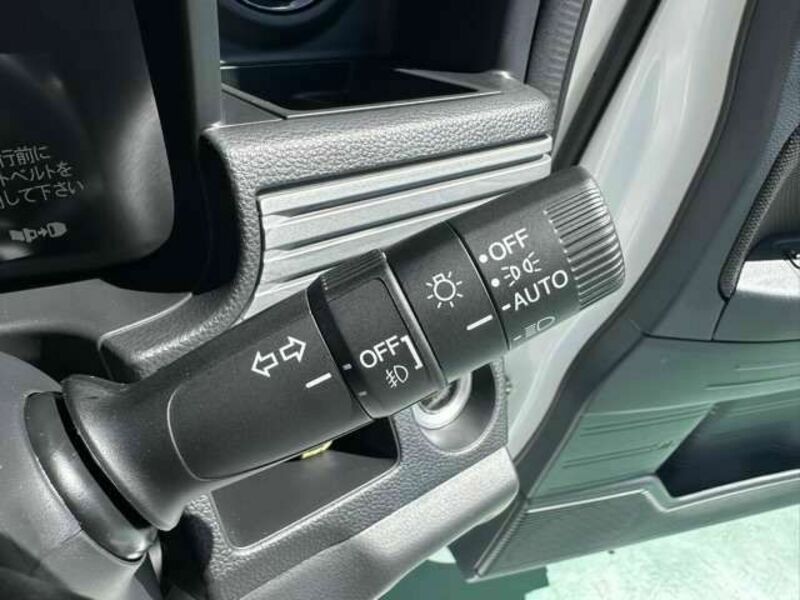 N-VAN