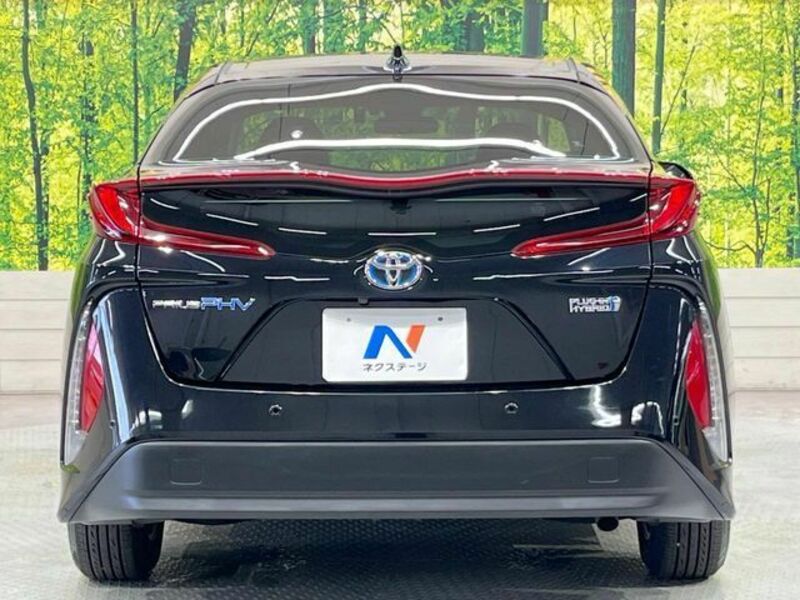 PRIUS PHV