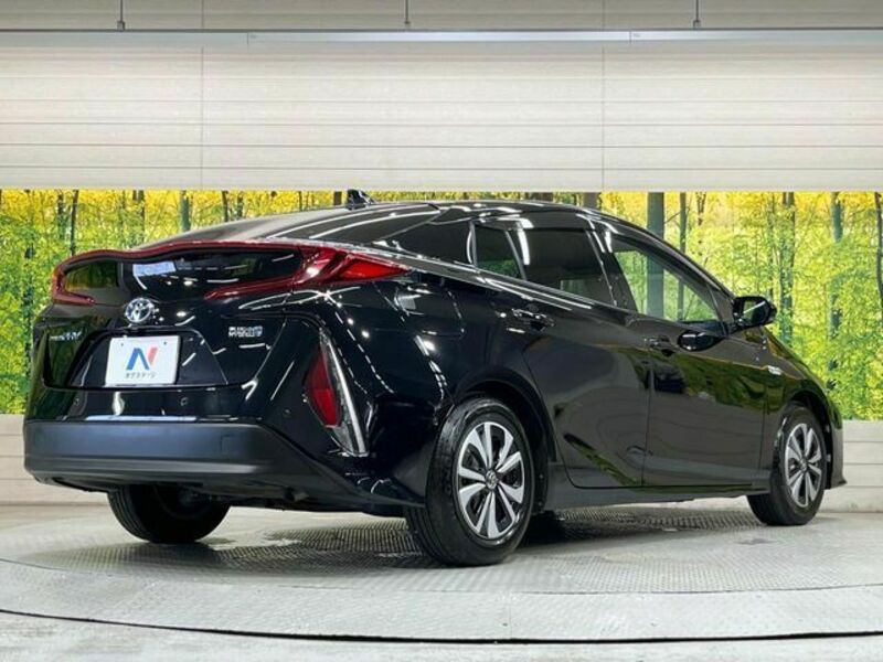 PRIUS PHV