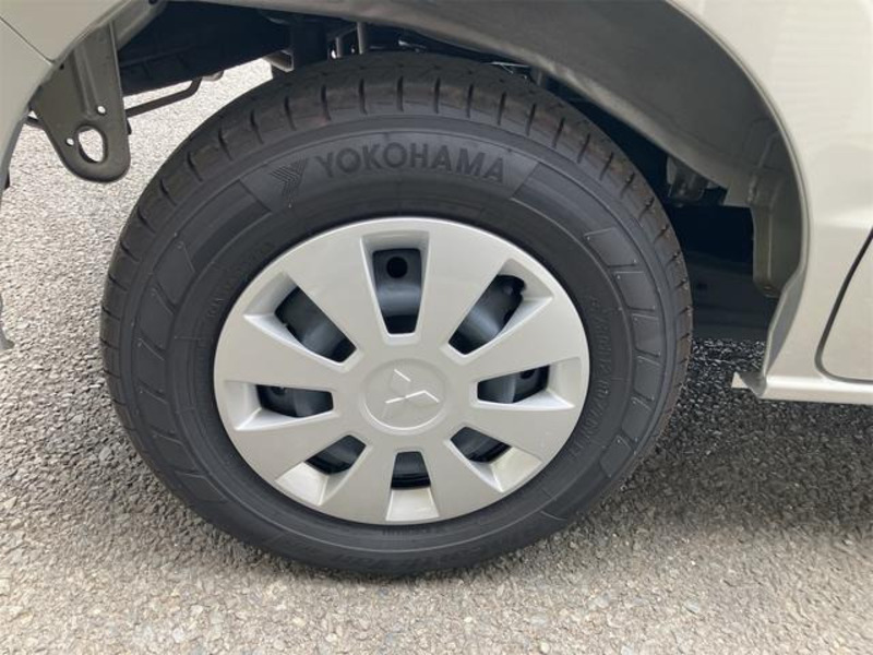 MINICAB VAN
