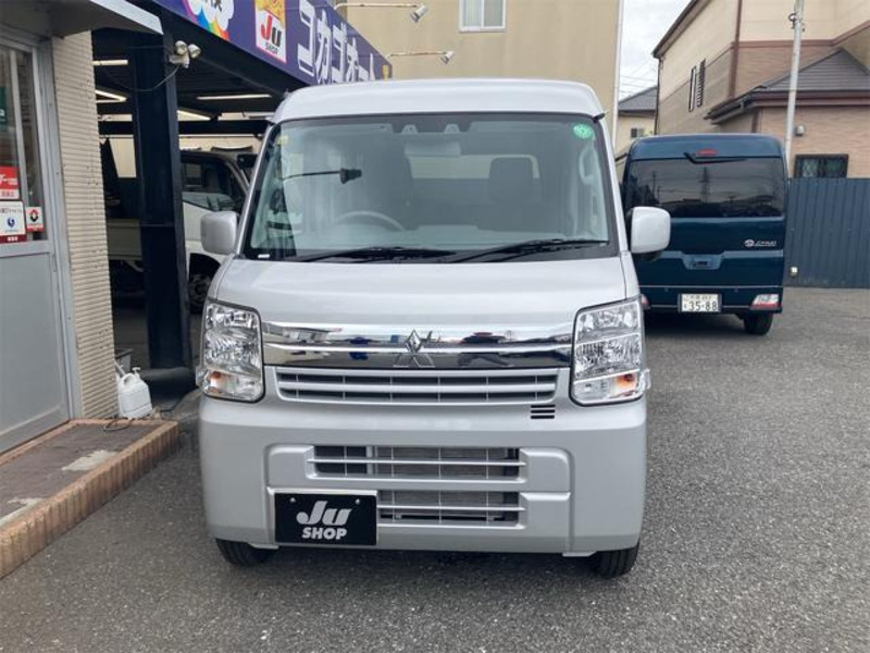 MINICAB VAN