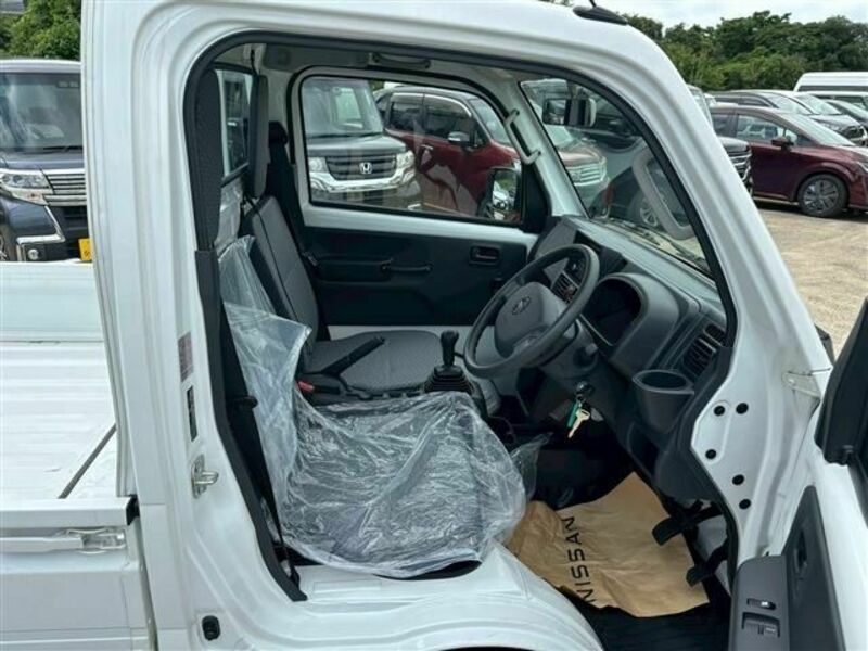 CLIPPER TRUCK