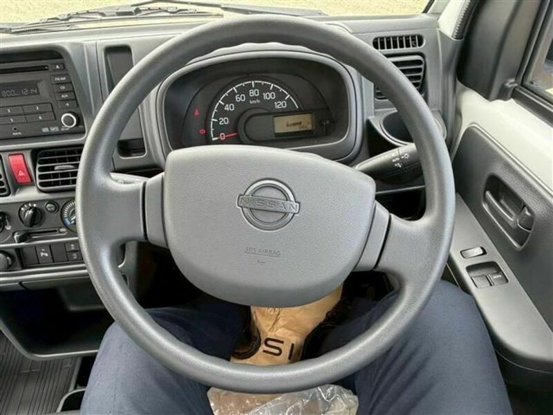 CLIPPER TRUCK