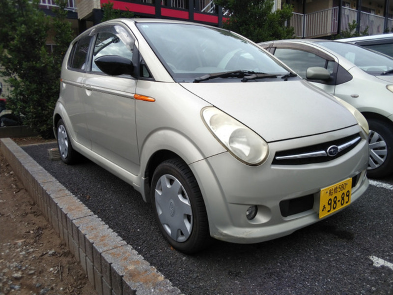 SUBARU R2