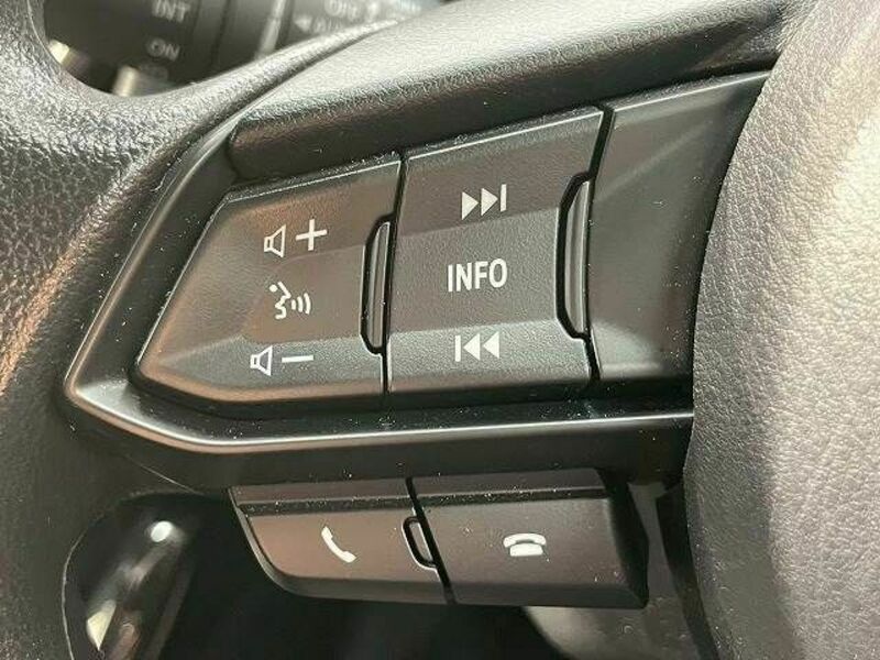 MAZDA2