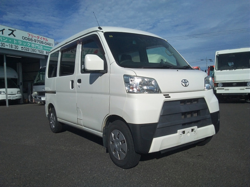 PIXIS VAN