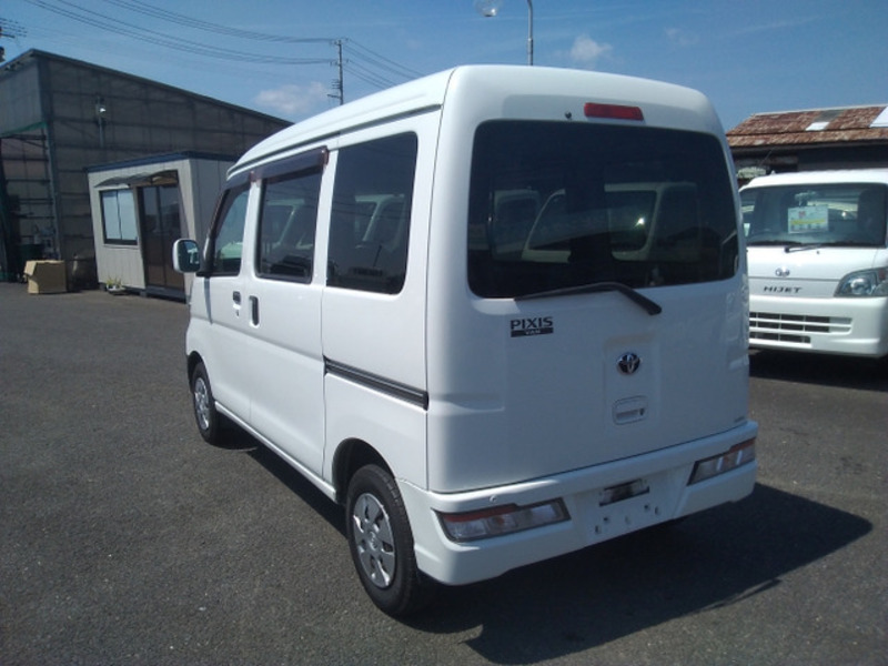 PIXIS VAN