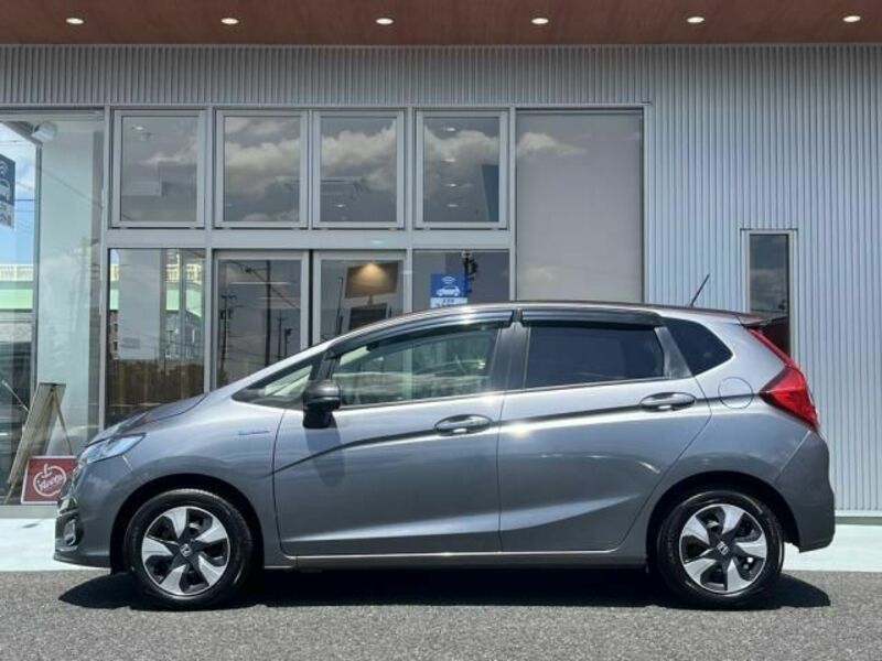 FIT HYBRID