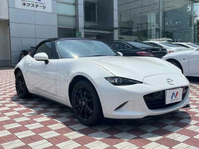 ROADSTER