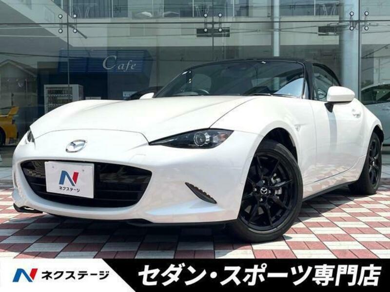 ROADSTER-0