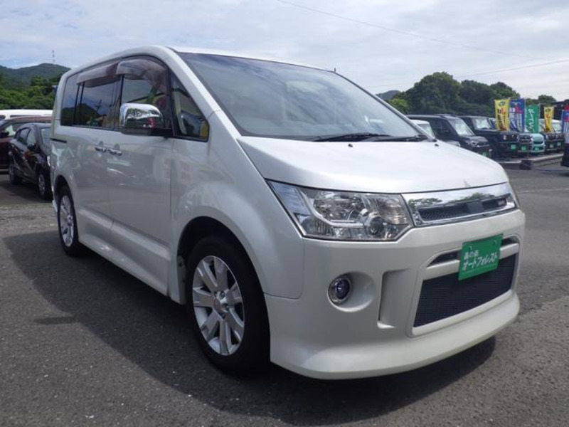 DELICA D5