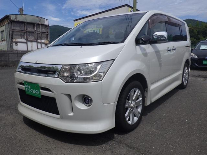 DELICA D5