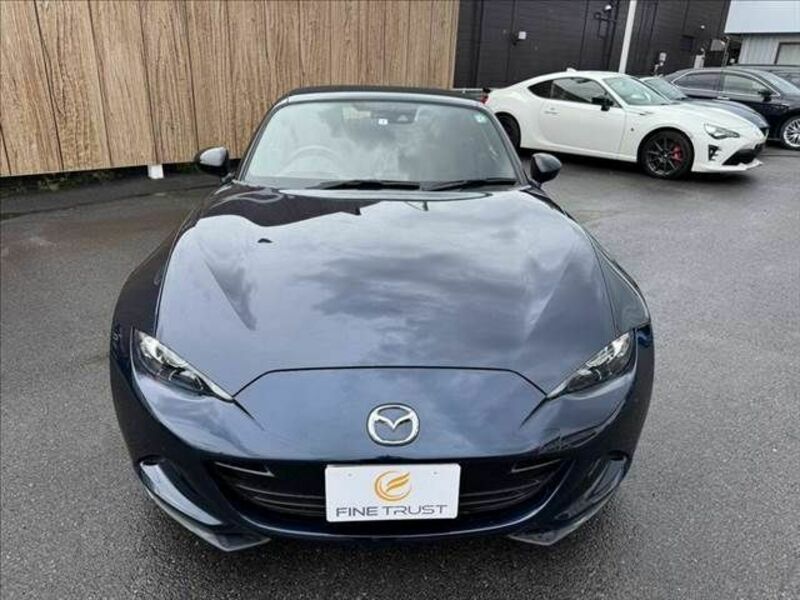 ROADSTER