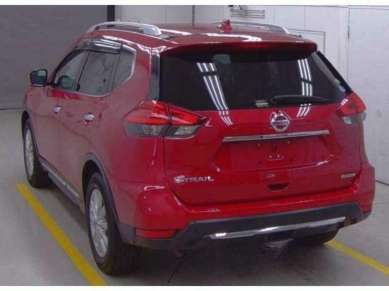 X-TRAIL