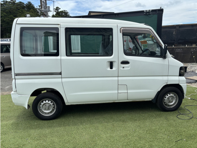 MINICAB VAN