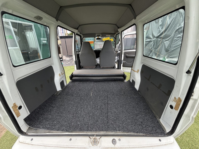 MINICAB VAN