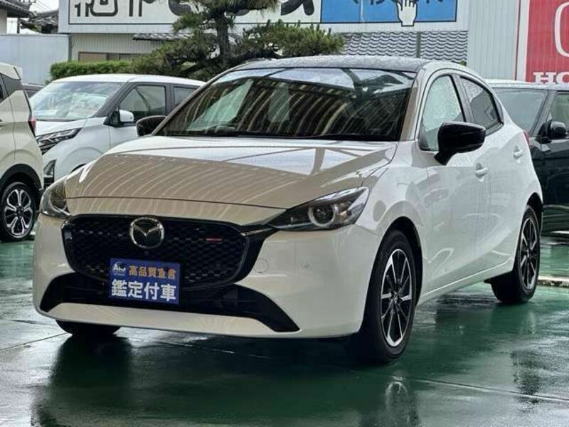 MAZDA2