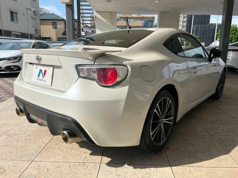 86