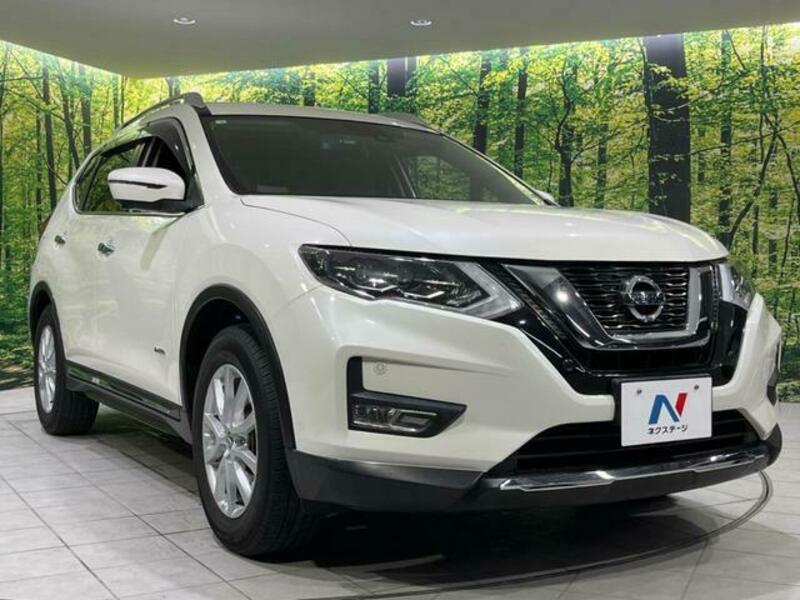 X-TRAIL