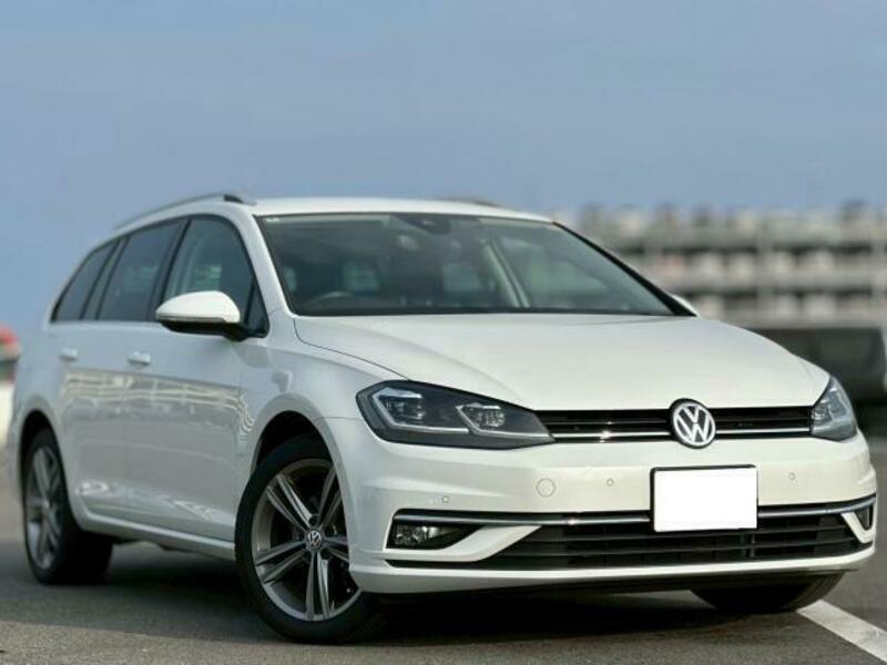 GOLF VARIANT-0