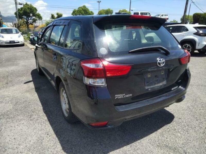 COROLLA FIELDER