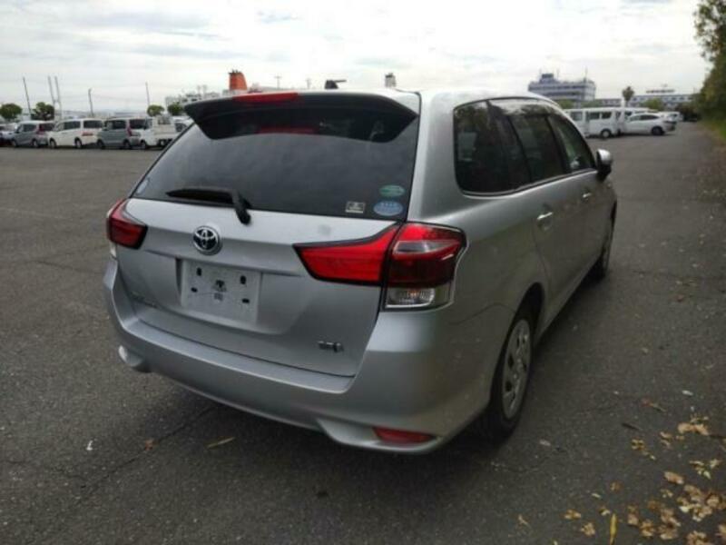 COROLLA FIELDER