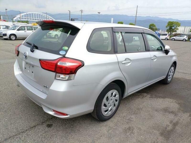 COROLLA FIELDER