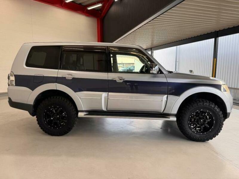 PAJERO