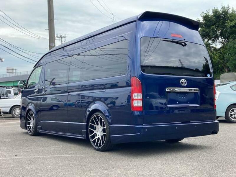 HIACE